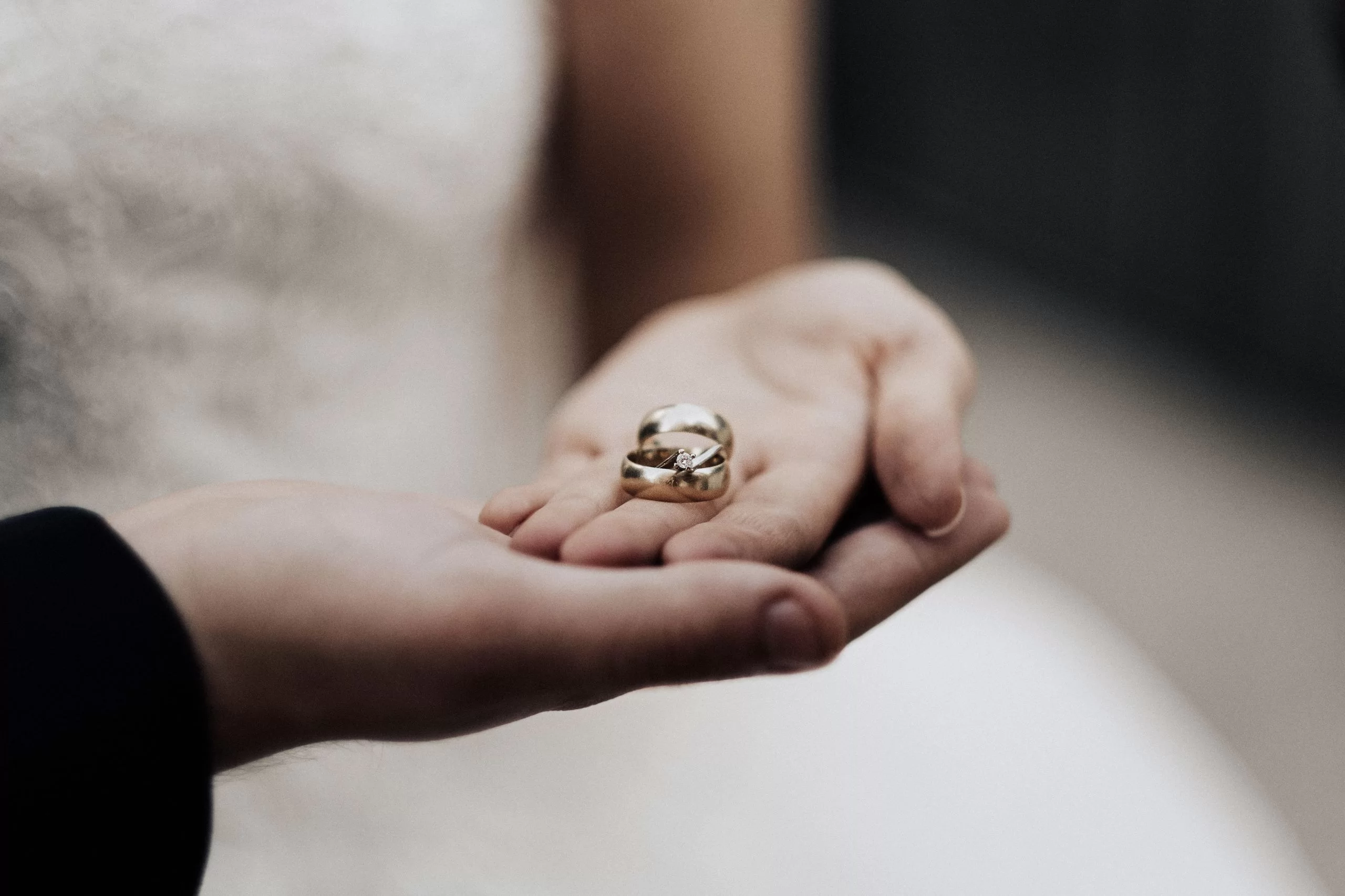 阿兰·德波顿：为什么你会和错的人结婚？
